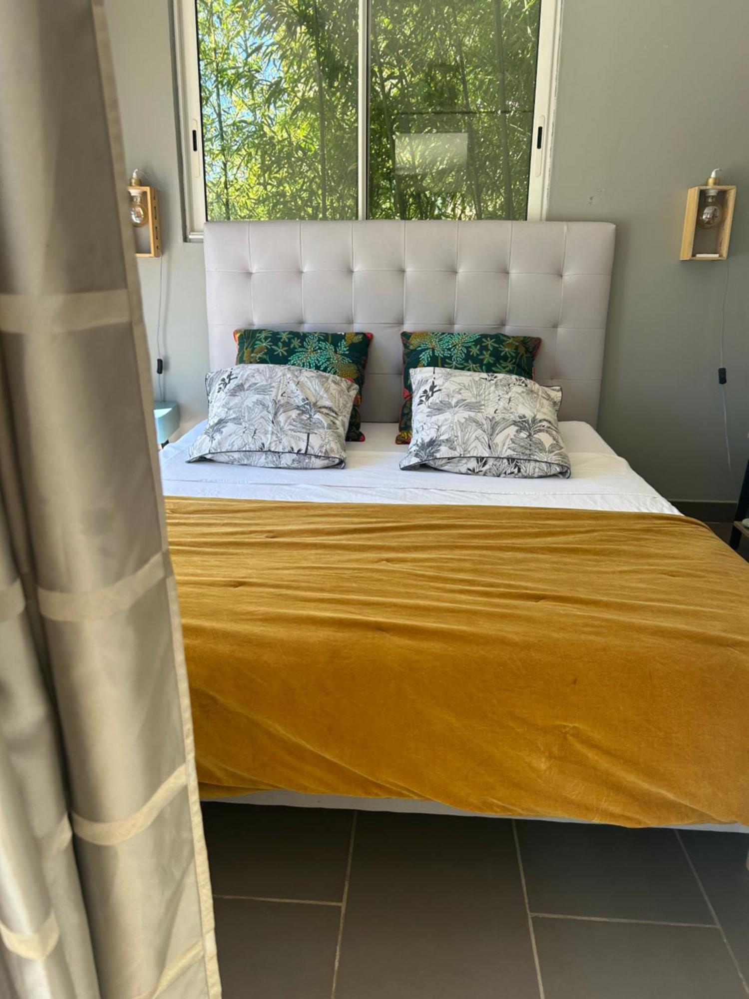 La Bastide Aixoise Avec Piscine Et Jacuzzi Prive Appartement Aix-en-Provence Buitenkant foto